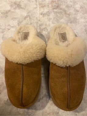 PLATFORM Ugg Chestnut Sheepskin Slipper Clog with Cream Fur Collar